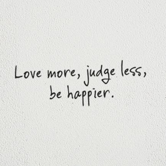 Meet your Posher, Gabrielle - Picture 1 of 1